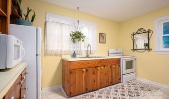 9 Linden Ave, Asheville, NC 28801
