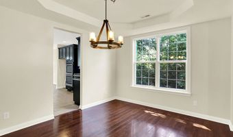 679 Erin Dr, Avon, IN 46123