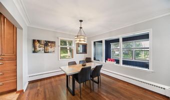 731 56th St, Des Moines, IA 50312
