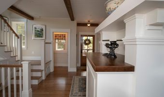 68 Ridge Rd, Ashland, NH 03217
