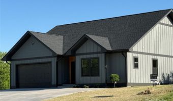 15 Woodchuck Cv, Alexander, NC 28701