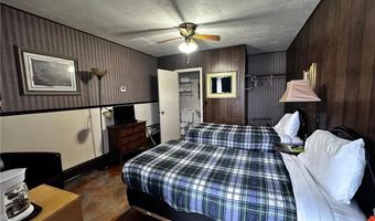 240 N State Road 35, Alma, WI 54610