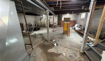 5207 Weber Rd, Affton, MO 63123