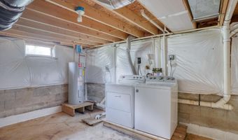 203 HAMILTON St, Delaware City, DE 19706
