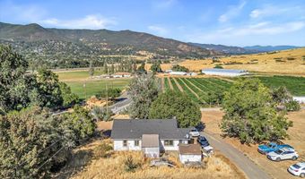 1330 N Mountain Ave, Ashland, OR 97520