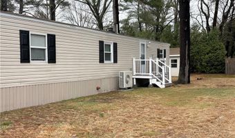 42 Maplewood Dr, Burrillville, RI 02839