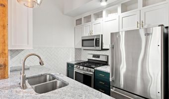 55 W Livingston Ave 203, Columbus, OH 43215