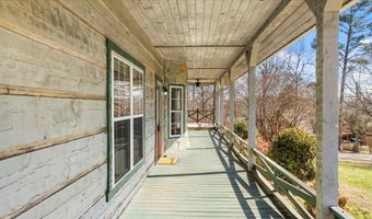 1793 Cherokee Dr, Bean Station, TN 37708