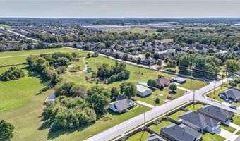 3601 N Rainbow Farm Rd, Bentonville, AR 72713