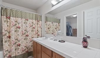 12635 SW NIGHT HERON Ln 104, Beaverton, OR 97007