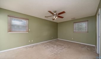 21970 Bean Rd E, Athens, AL 35613