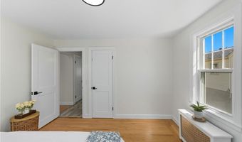 136 Frankfort St, Cranston, RI 02910