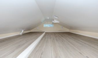 7655 E Silver Dollar Ln, Anaheim, CA 92808