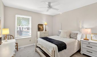 1428 Tahoe Valley Ct, Ballwin, MO 63021