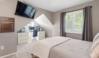 13 Colton Ct, Bayville, NJ 08721