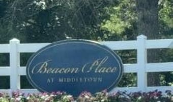 402 Wedgewood Cir, Belford, NJ 07718