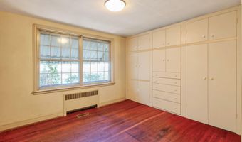 808 W South St, Ahoskie, NC 27910