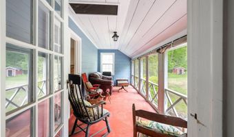 19 Junction Rd, Brookfield, CT 06804