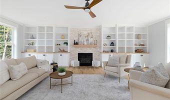 35 Beech Crest Rd, East Greenwich, RI 02818