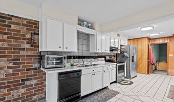 4038 S Goshen Lake Dr, Augusta, GA 30906