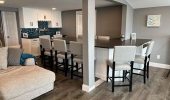 21 Grove Way 21, Clinton, CT 06413