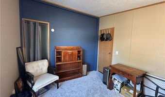 60 Flamingo Ave, Amherst, OH 44001