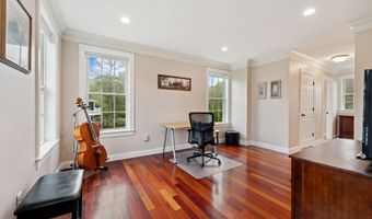 177 Jean Carol Rd, Abington, MA 02351