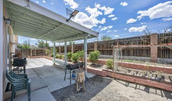 570 Sunrise Cir, Fernley, NV 89408