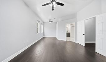 515 VILLA TREVISO Ct, Apollo Beach, FL 33572