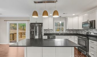 47 Pensacola Ave, Arden, NC 28704