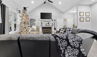 227 HOLLI Ln, Anniston, AL 36201