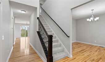 15365 Eagle Creek Way, Apple Valley, MN 55124