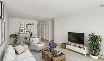 55 Harbor N, Amityville, NY 11701