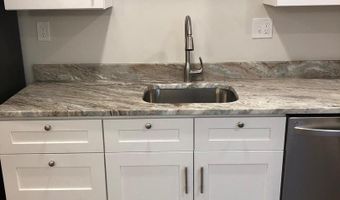 14 STONEHENGE Cir #6, Baltimore, MD 21208