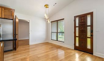 1808 SW D St, Bentonville, AR 72712