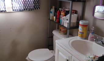 202 Mount Vernon Ave, Augusta, ME 04330