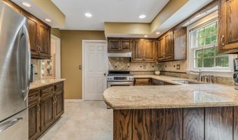 114 Manor Way, Alexandria Twp., NJ 08867