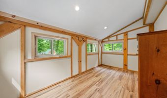 164 Stagecoach Rd, Barrington, NH 03825