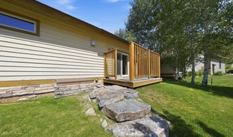 35 LUCY Cir, Alpine, WY 83128