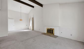 5469 Softwind Way, Agoura Hills, CA 91301