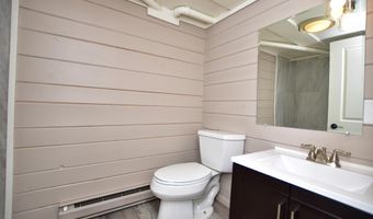 859 Moberg Rd, Becket, MA 01223