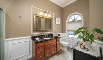 1421 Douglas Ave E, North Providence, RI 02904