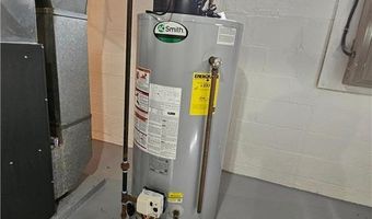 1704 1st Ave SE, Austin, MN 55912