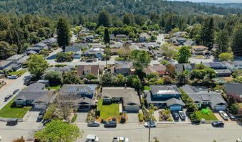 391 Danube Dr, Aptos, CA 95003