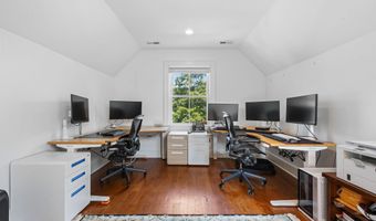 71 West Ave, Darien, CT 06820