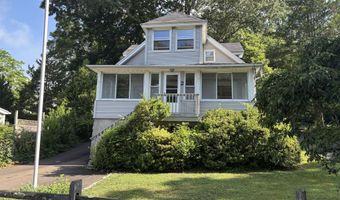 2 Sherwood St, Branford, CT 06405