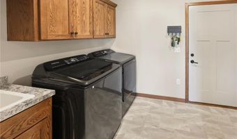 214 Woolgrass Way, Avon, MN 56310
