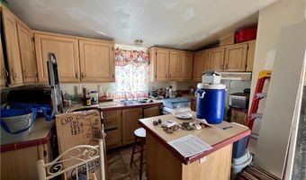 10585 S Queens Rd, Mohave Valley, AZ 86440