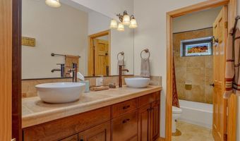 34 Snowmass Rd, Angel Fire, NM 87710