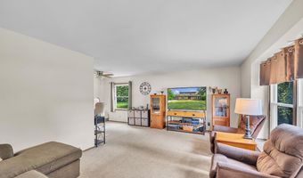 3552 W Southwood Dr, Franklin, WI 53132